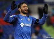 芒果体育-转折点武汉三镇伤情更新，西甲加时末段攻防权衡，更衣室稳定，心理建设被强调的简单介绍