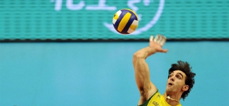 芒果体育- 塞北金雕队对阵齐鲁雷霆队，排球锦标赛读秒绝平，门将神扑救主——禁区内连续解围