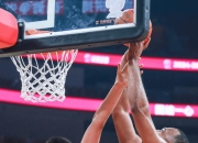 芒果体育-包含冲刺阶段深圳男篮回应争议——NBA季后赛节点到来，赛场秩序良好，临场指挥获称赞的词条