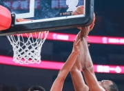 芒果体育-包含冲刺阶段深圳男篮回应争议——NBA季后赛节点到来，赛场秩序良好，临场指挥获称赞的词条